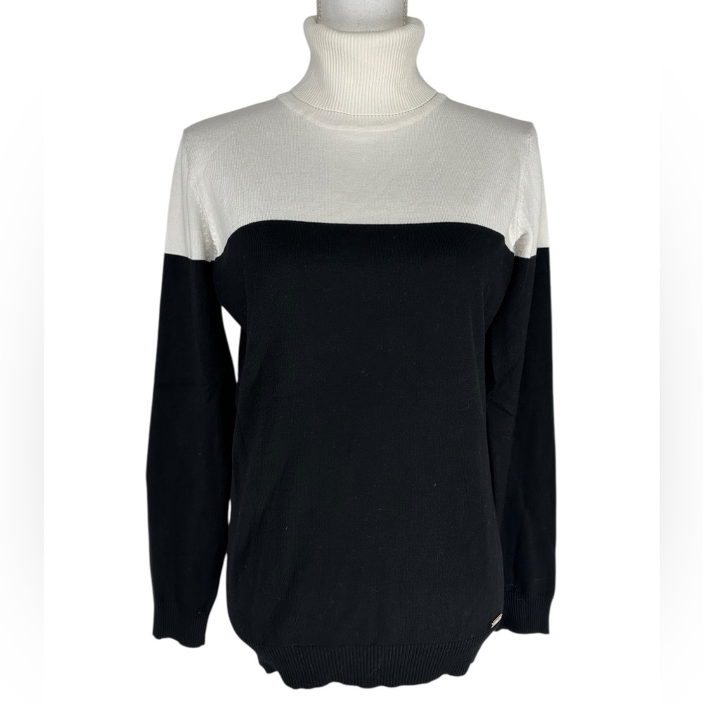 CALVIN KLEIN / Black & Ivory Classic Turtleneck / Medium